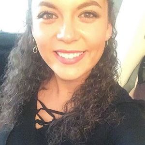 Meet your Posher, Brooke